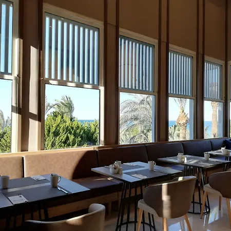 Paloma Perissia 5* Side