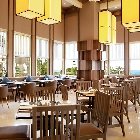 Üdülőközpont Paloma Perissia 5*