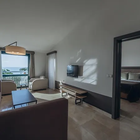 Paloma Perissia Ośrodek wypoczynkowy 5*