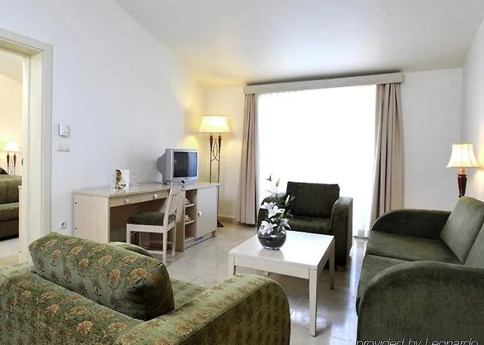 Feriested Paloma Perissia 5*