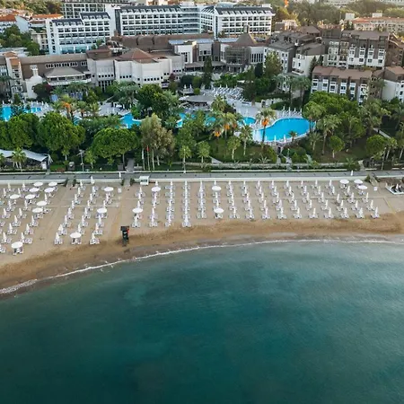 Paloma Perissia سيدي