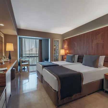 Paloma Perissia 5* سيدي